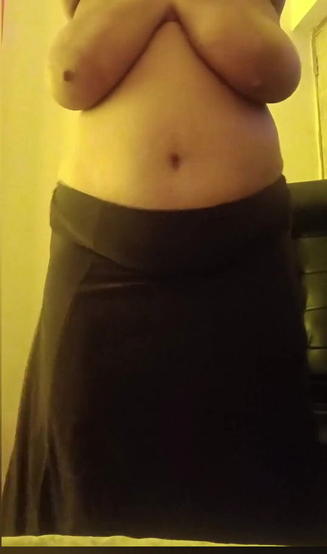 BBW Cam Show Indian Bhabhi Doing Cam Show