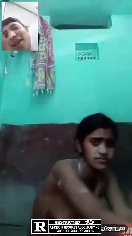 Desi Village teen bathing in vc