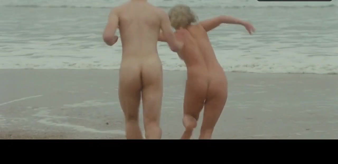 Mia Austen, bouncing boobs from Summer in February