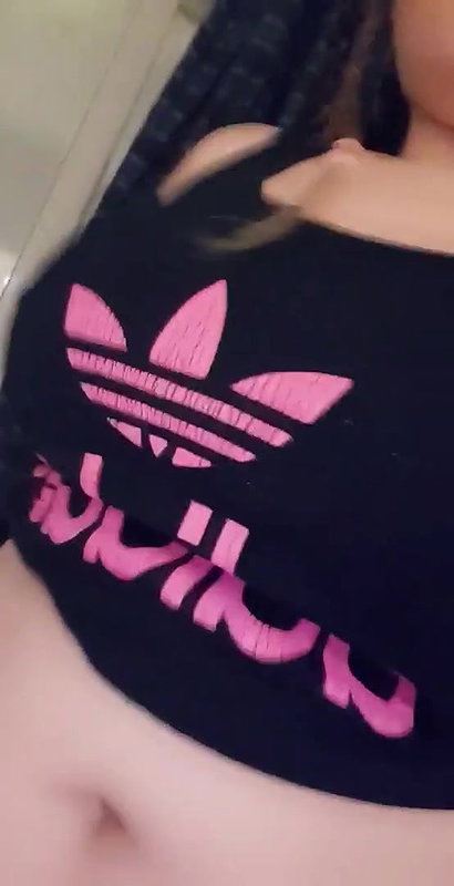Extremely Beautiful & Hot Babe New Video