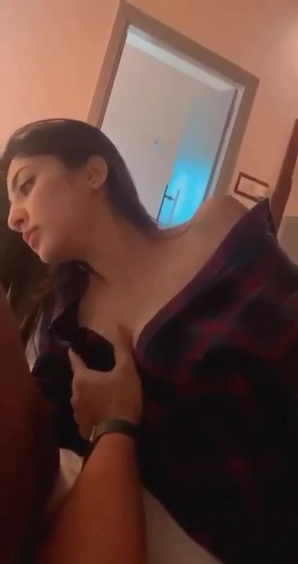 Desi cute girl enjoy