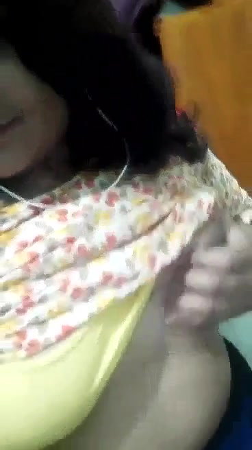 Beautiful Cute Girl Showing For Lover