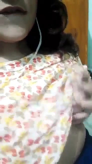 Beautiful Cute Girl Showing For Lover