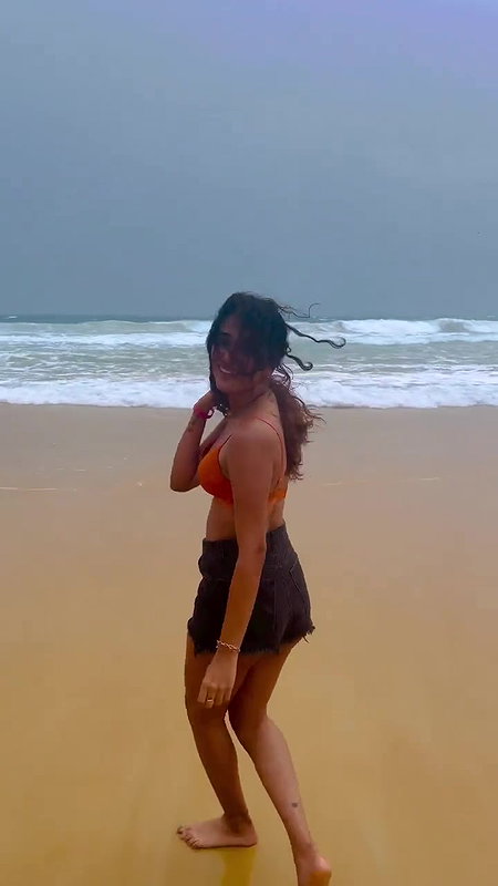 Priya Prakash Varrier Ass cheek in Red bra