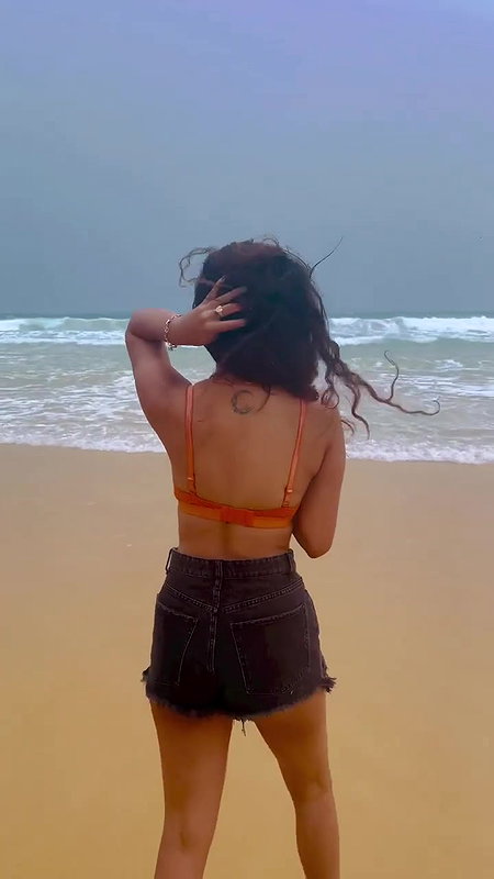 Priya Prakash Varrier Ass cheek in Red bra