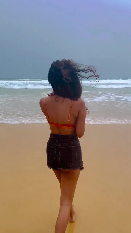 Priya Prakash Varrier Ass cheek in Red bra