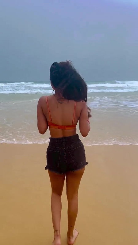 Priya Prakash Varrier Ass cheek in Red bra