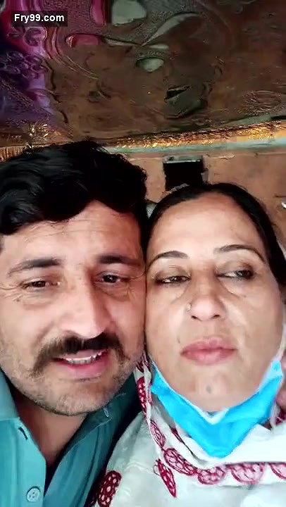 Paki aunty Romance With Neighbour Uncle