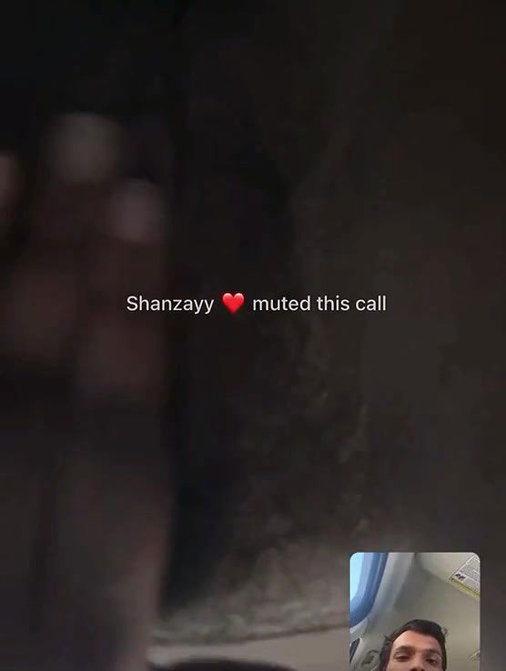 Sexy Desi girl Shows her Boobs and pussy