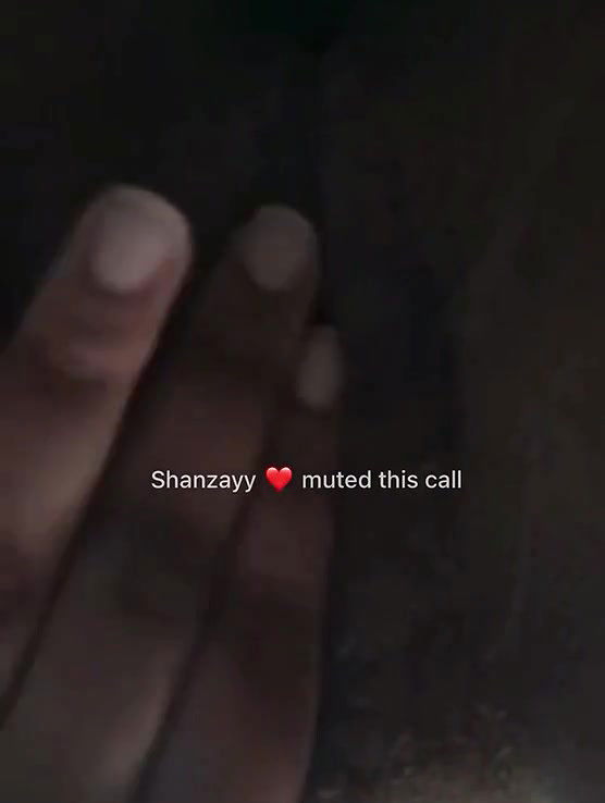 Sexy Desi girl Shows her Boobs and pussy