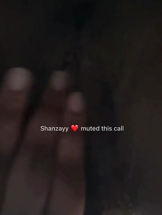 Sexy Desi girl Shows her Boobs and pussy