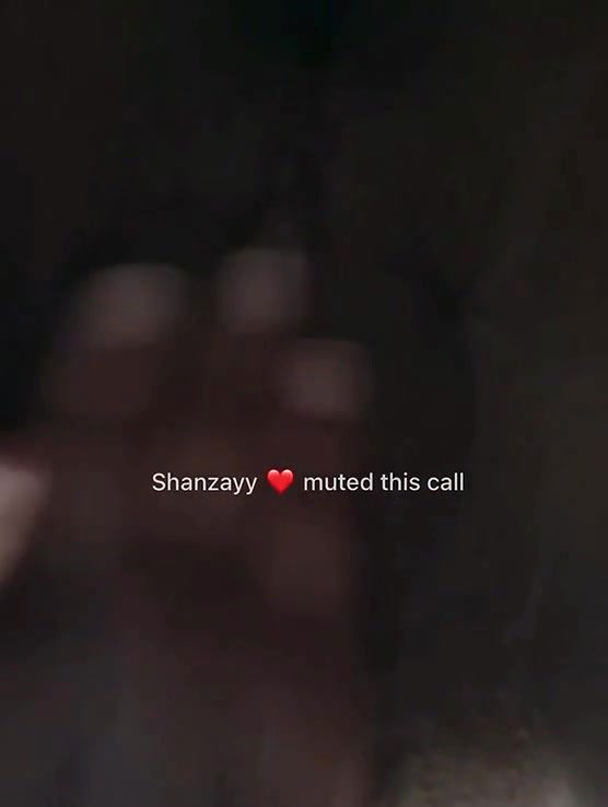 Sexy Desi girl Shows her Boobs and pussy