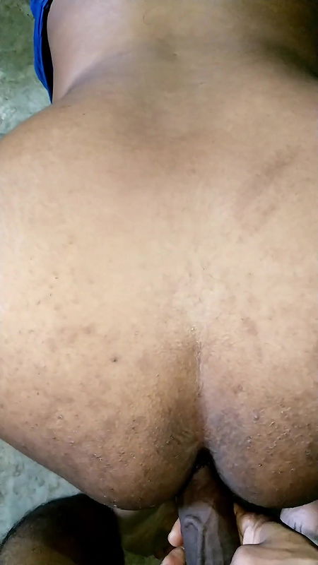 Sexy Bhabi using vibrator with young dever…hot bhabi ki doodh.