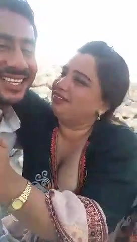 Paki cheater bhabhi with lover