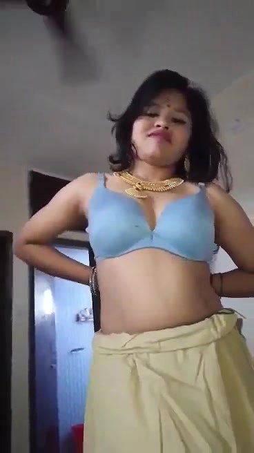 Beautiful Girl Hotel Room Fuck Full Clip