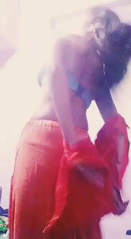 Married Bhabi Stripping Saree Showing For Lover