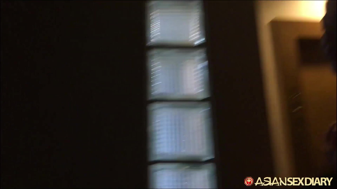 AsianSexDiary Horny Pinay Sucks Foreign Dick