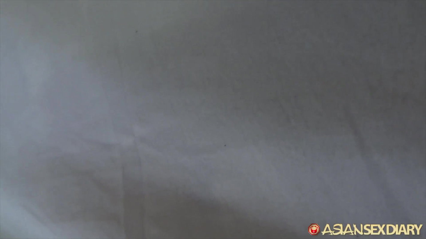 Asian Sex Diary – Filipina MILF gets creampied by white stranger