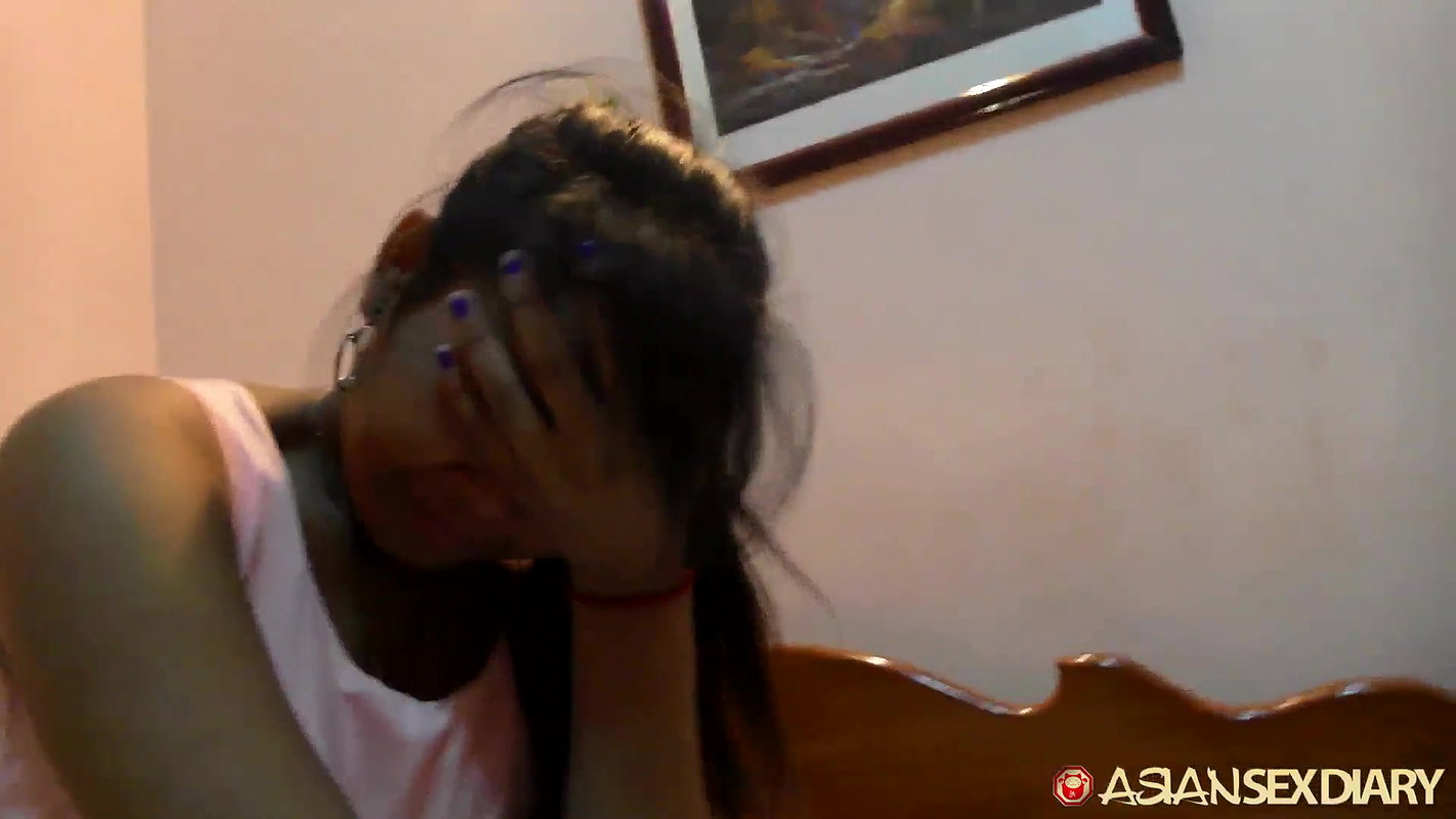 ASIANSEXDIARY Shy Curvy Asian Amateur Tastes Big White Dick