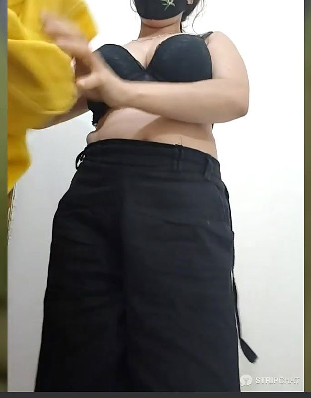 Saanvi-Sen-stripchat-ticket-show