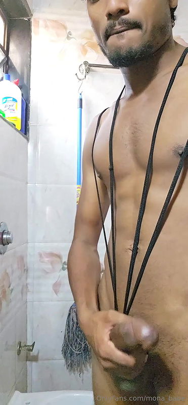 Mona babe shemale fucking in bathroom