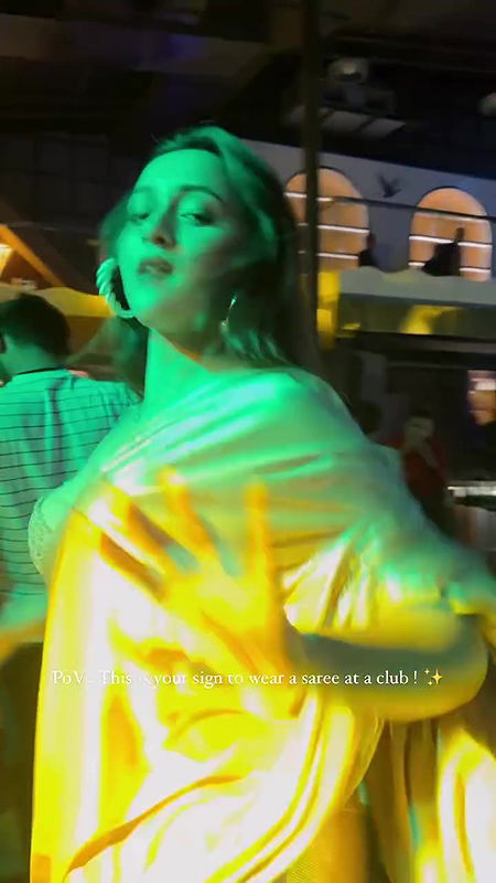 DIPANKANA SLUTTY SEXY TEASE IN SAREE FAPWORTHY SIZZLING IN CLUB