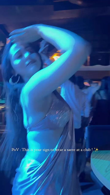 DIPANKANA SLUTTY SEXY TEASE IN SAREE FAPWORTHY SIZZLING IN CLUB