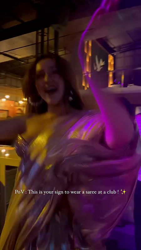 DIPANKANA SLUTTY SEXY TEASE IN SAREE FAPWORTHY SIZZLING IN CLUB