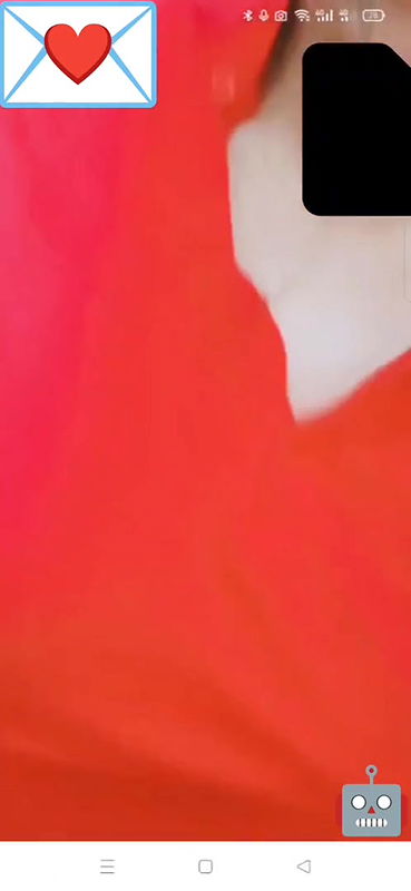 Hot teen babe show her nipple