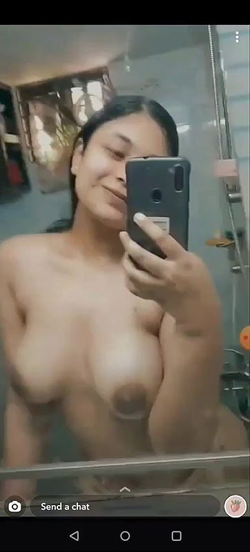 Desi teen sending nudes to lover2