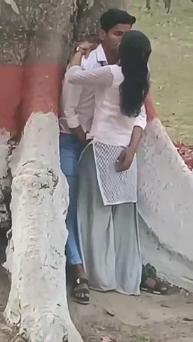 Viral Tamil College Lover Outdoor Romance Secretly Recorded2