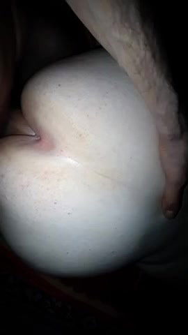 Round ass teen fucking in doggy style