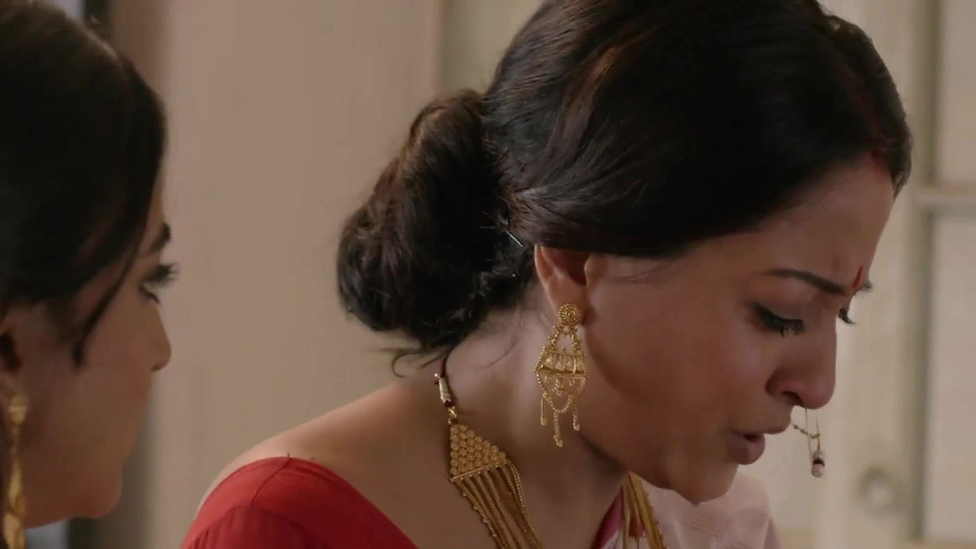 Raima Sen Hot Seducing Ass Boob Scenes Compilation-Hello S01 (2017)2