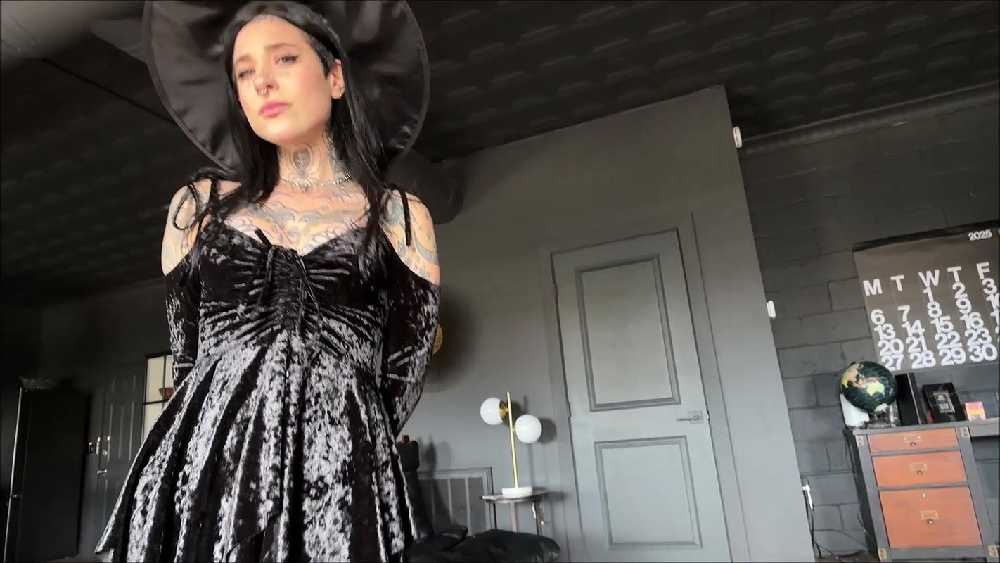 Family Therapy XXX with Awlivv in The Halloween Party