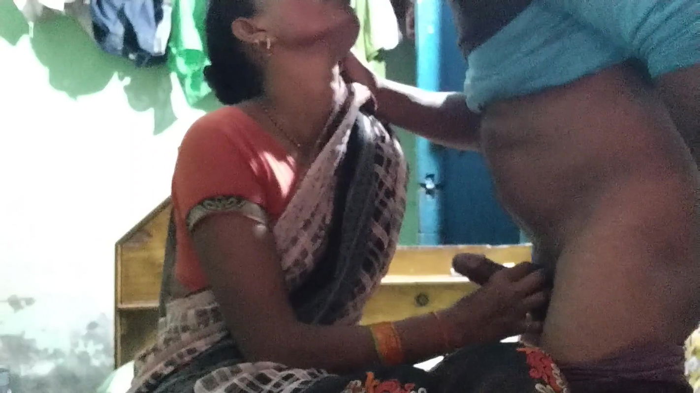 Dost ki saali ke saat kiya fhul injoye Indian sex