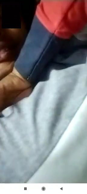 Desi girl showing
