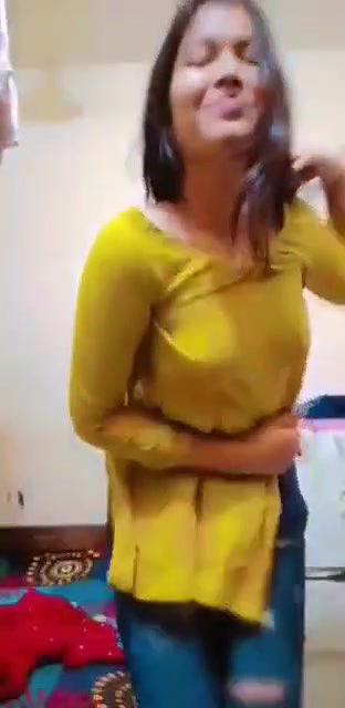 Beautiful Girl Showing 2