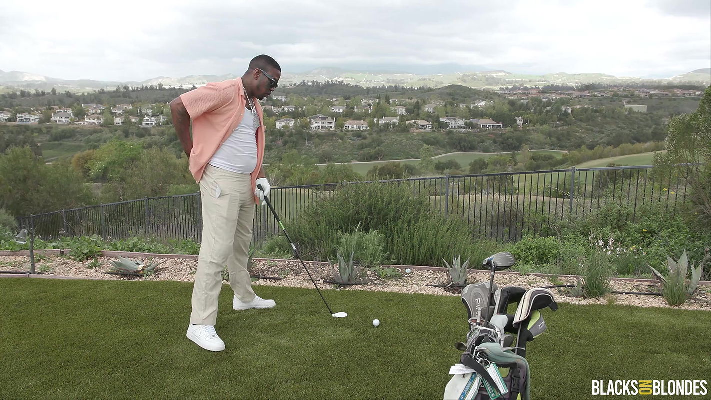 Blacks On Blondes with Cubbi Thompson in Making a Hole in One