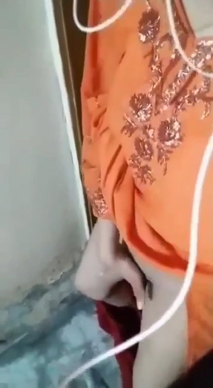 Indian cute girl showing her pussy and boobs on video call
