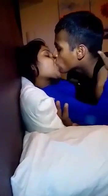Horny College Lovers Kissing Boob Sucking