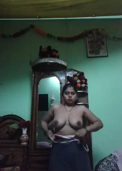 Sexy Housewife Stripping Saree & Blouse to Show Boobs & Pussy