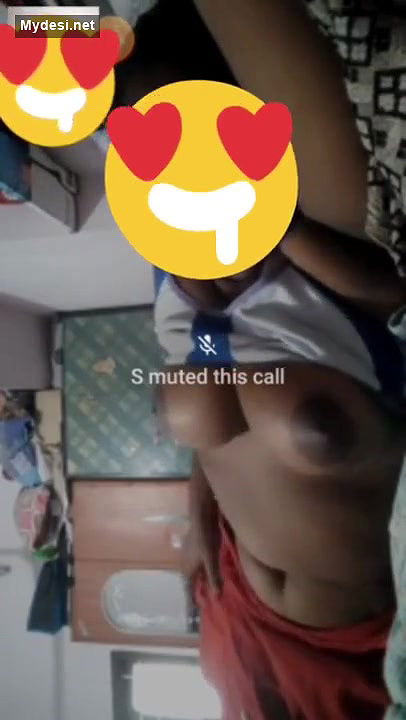 Desi sexy bhabi hot boobs