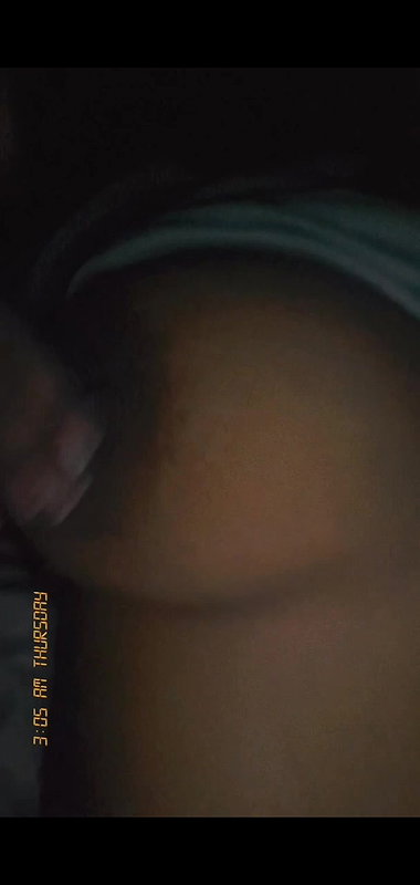 Desi big soft boobie teen showing 2 snaps