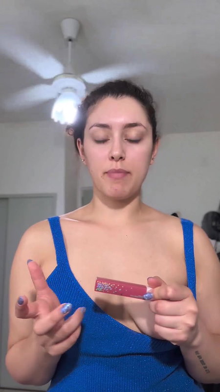 videshi girl open breast show in blue dress