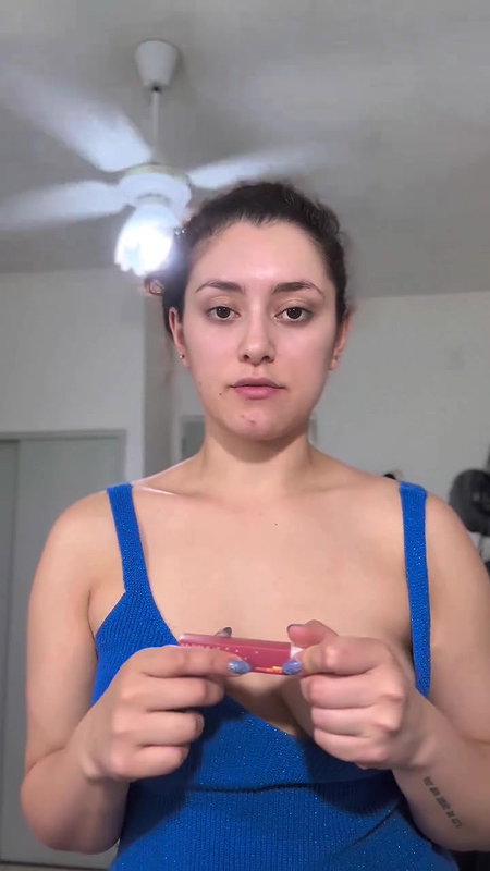 videshi girl open breast show in blue dress