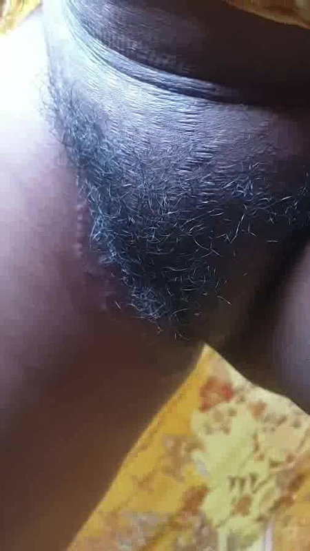 Desi Aunty Apply Cream in Pussy