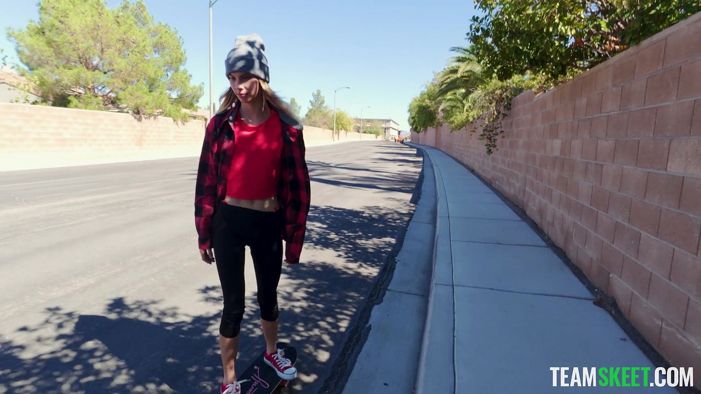 Tomboyz with Erica Candfield in Skater Girl Needs to Learn Her Place