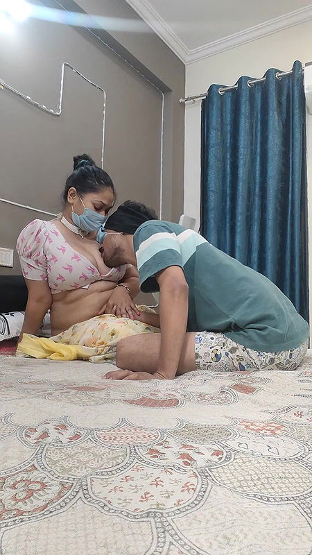 Fuck my boss wife when boss not available at home