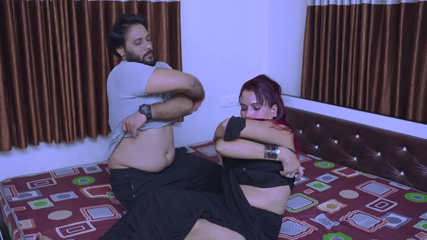 Aunty affair with neighbour uncle