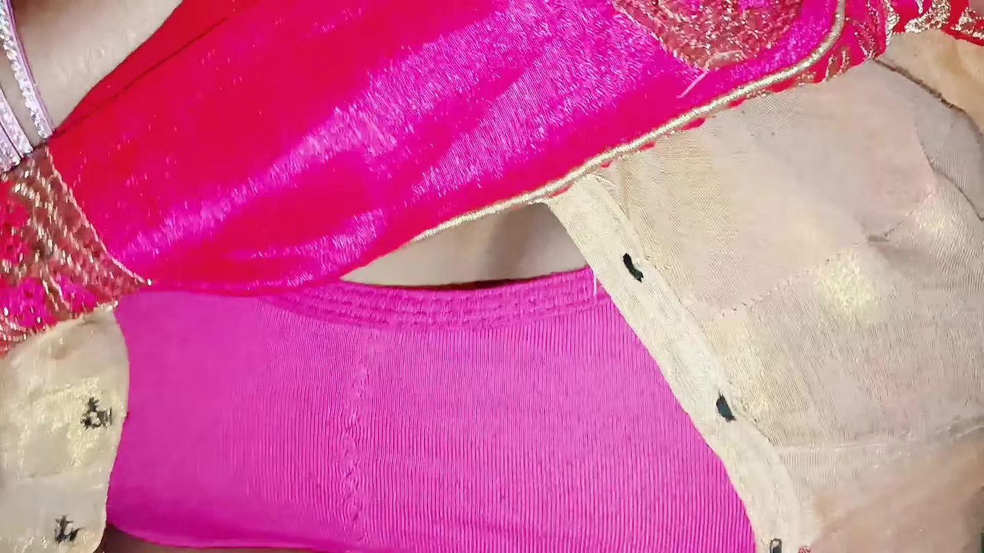 Horny Sanjana bhabhi hot sex injoy desi village girl Naweli dulhan desi Tharki padosan bhabhi and devar full sex video in sati main